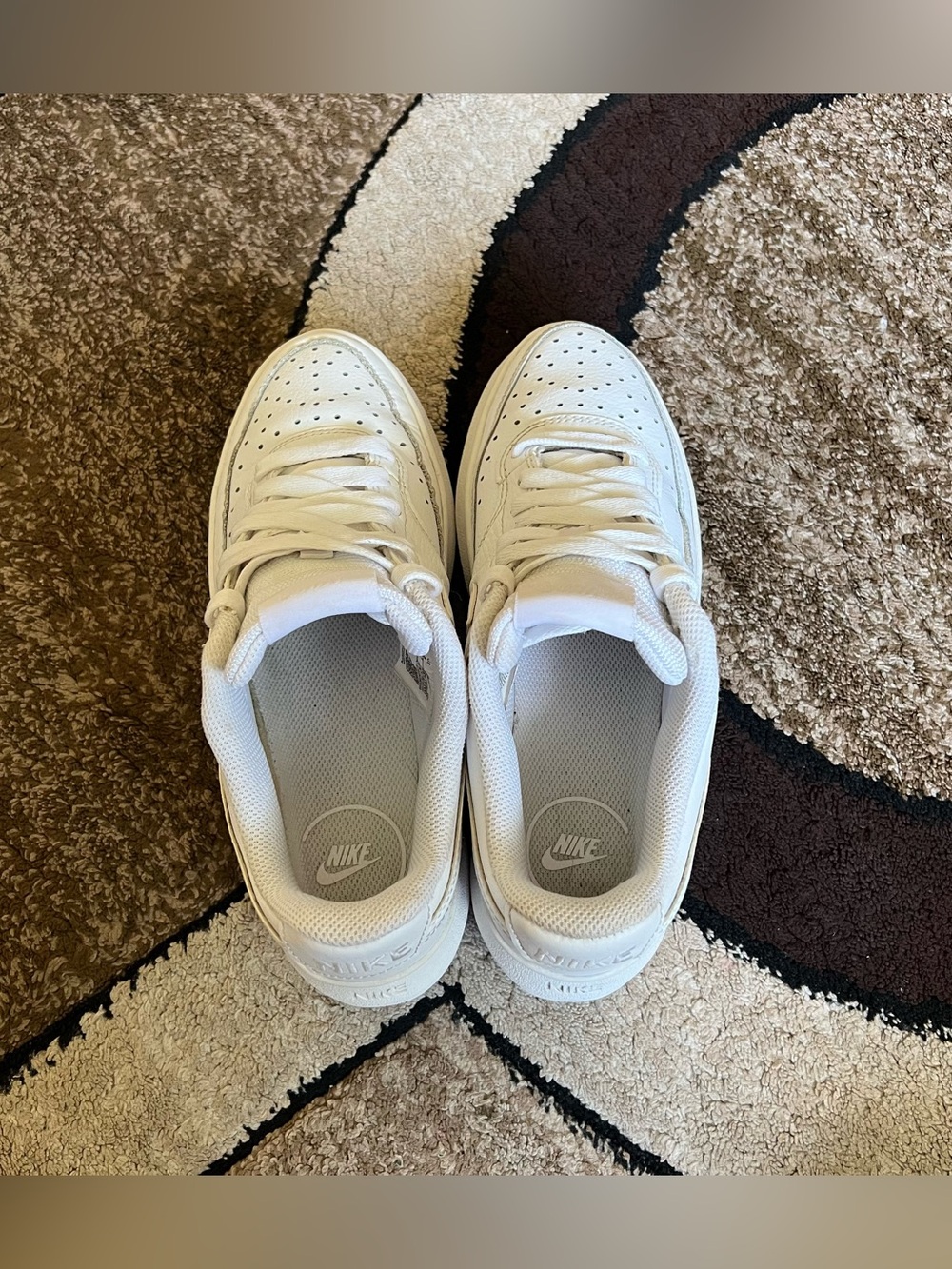 Women’s Nike Court Vision Alta Size 8 - Picture 5 of 8